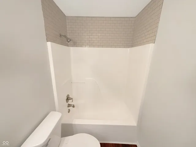 $265,000 | 1076 Halifax Lane, Indianapolis, IN 46231