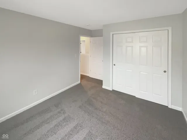 $265,000 | 1076 Halifax Lane, Indianapolis, IN 46231