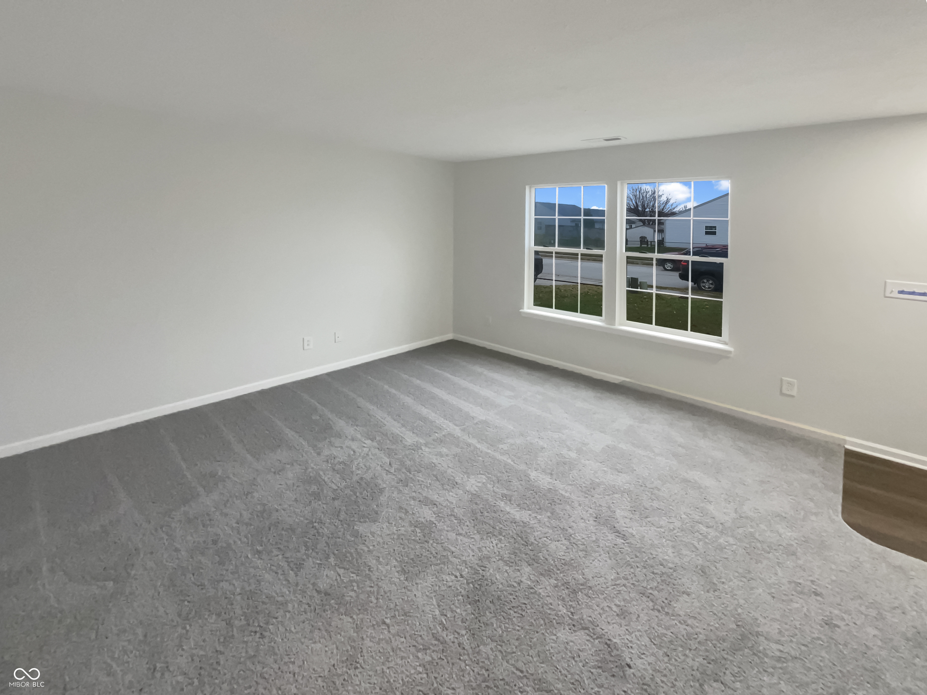 1076 Halifax Lane Indianapolis, IN 46231 - Photo 7 of 24