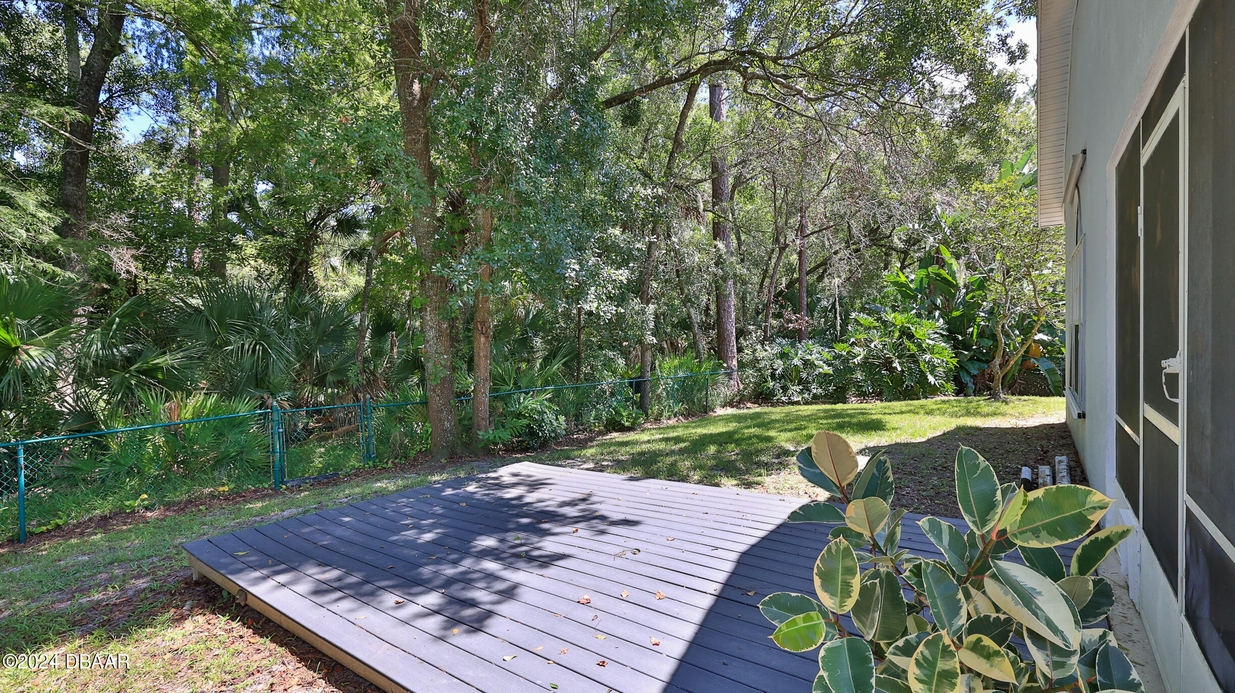 16 Meadow Ridge View Ormond Beach, FL 32174 - Photo 20 of 45 a view of a backyard with sitting area