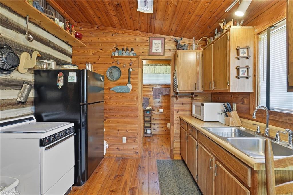0 Bells Grove Road Denton, NC 27239 - Photo 10 of 47 Kitchen