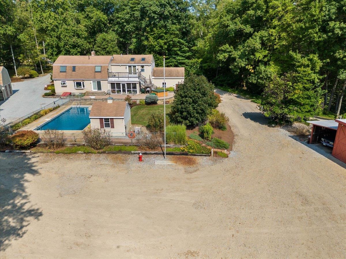 49 Robinson Road Bow, NH 03304 - Photo 17 of 39