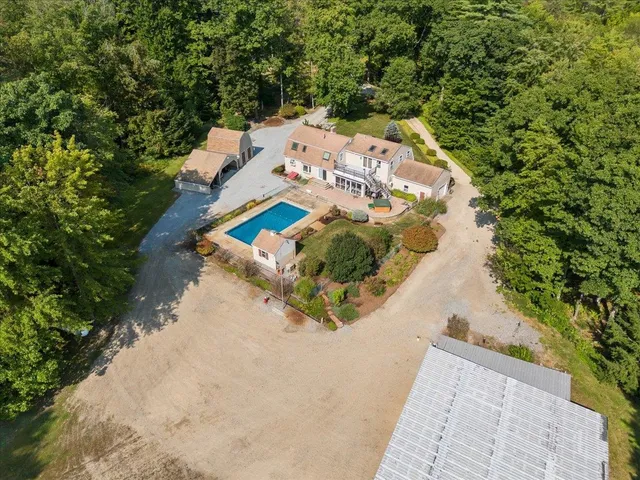 $677,700 | 49 Robinson Road, Bow, NH 03304