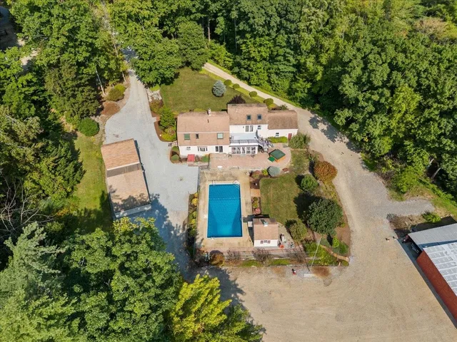 $677,700 | 49 Robinson Road, Bow, NH 03304