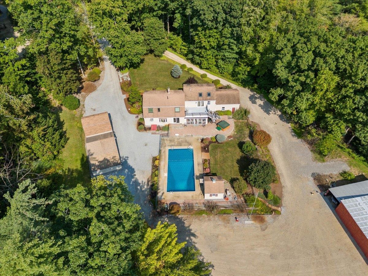 49 Robinson Road Bow, NH 03304 - Photo 20 of 39