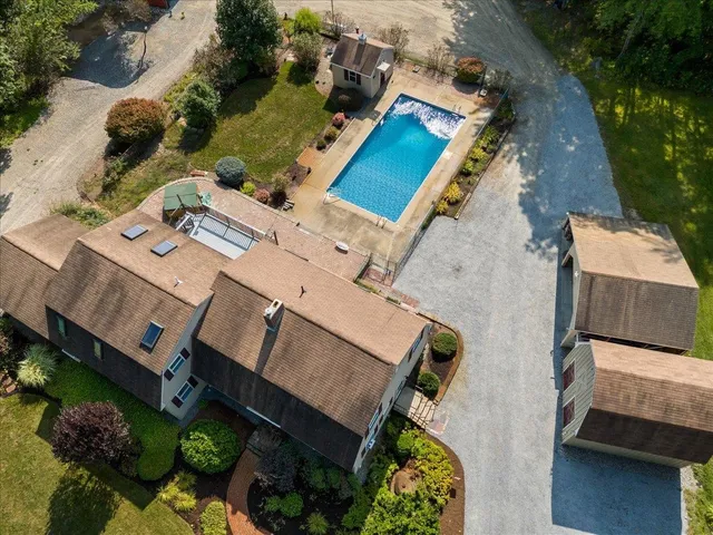 $677,700 | 49 Robinson Road, Bow, NH 03304