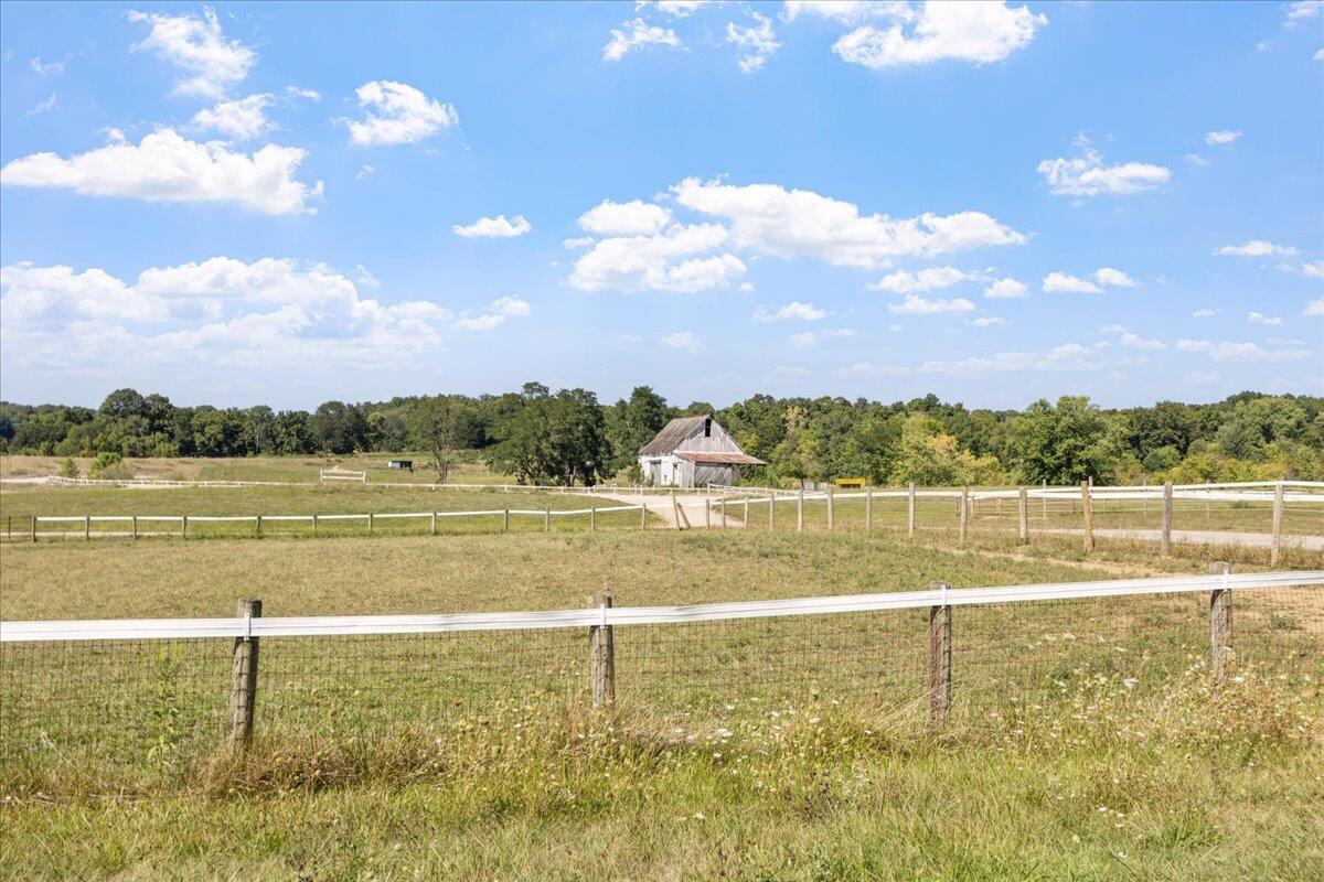 7233 National Road Southeast Jacksontown, OH 43030 - Photo 5 of 88 158-7233-7235 National Rd SE-158