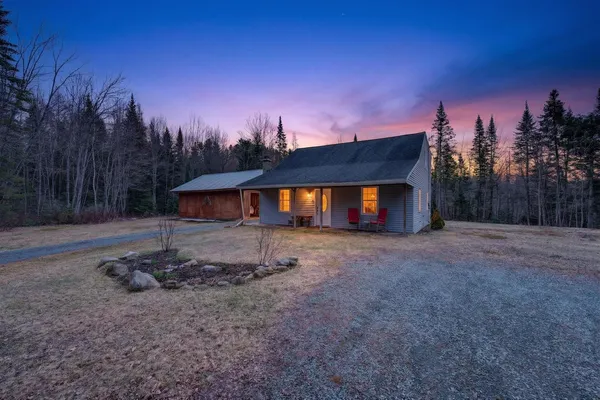 $339,000 | 343 Twin Mountain, Whitefield, NH 03598