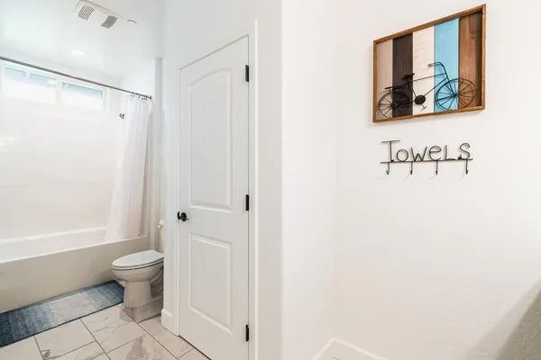 $700,000 | 6141 East Peralta Way, Fresno, CA 93727