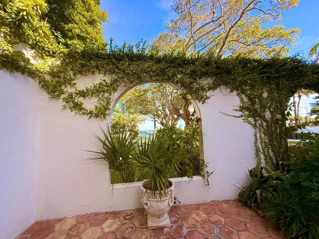 $1,950,000 | 1009 South Indian River Drive, Fort Pierce, FL 34950