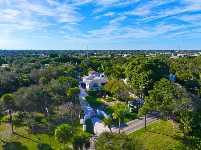 $1,950,000 | 1009 South Indian River Drive, Fort Pierce, FL 34950