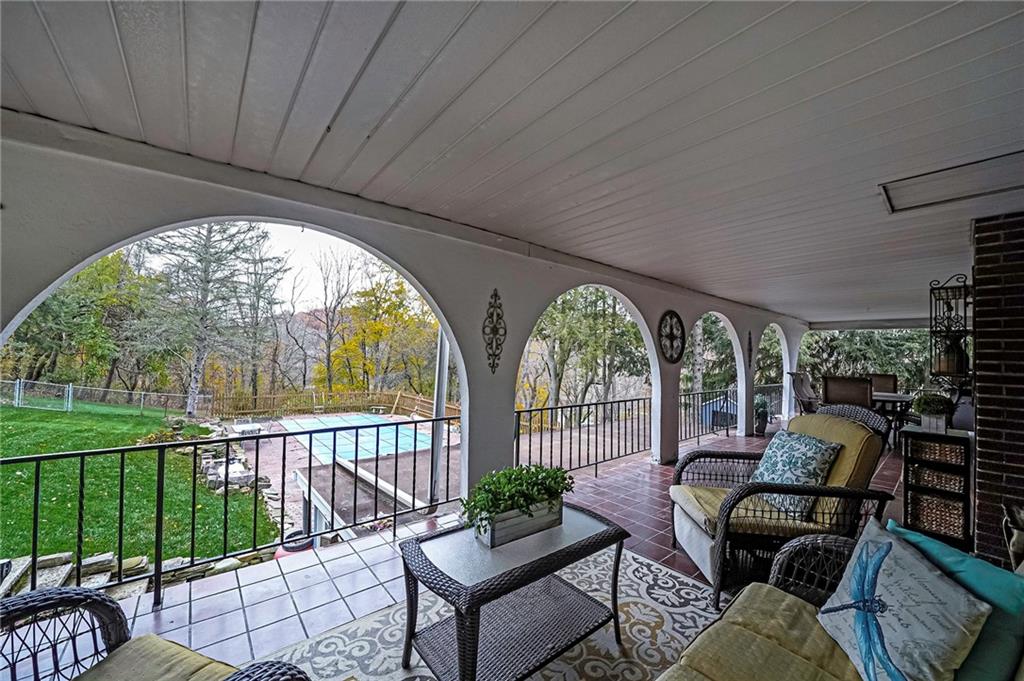305 Blackstone Road Coraopolis, PA 15108 - Photo 8 of 25 Gallery Image 8