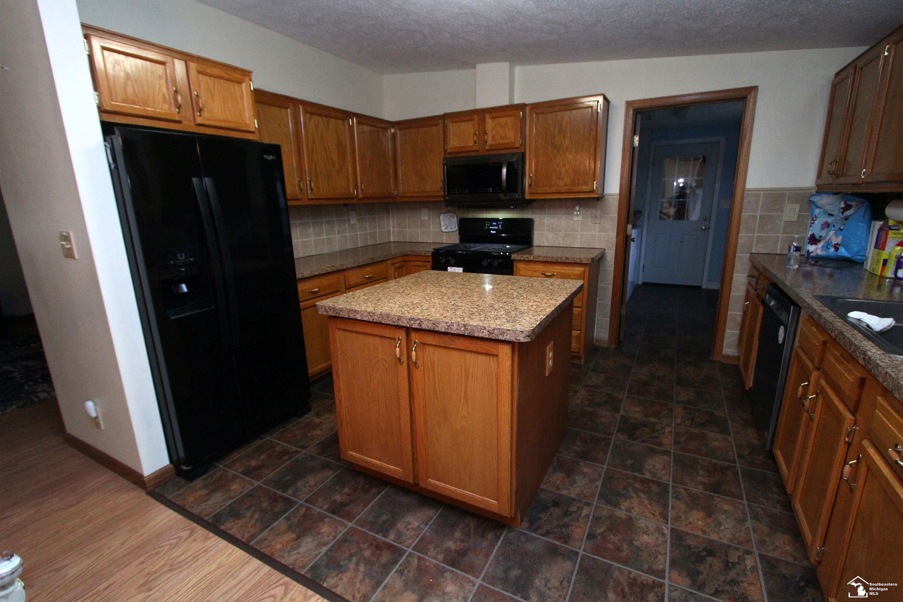 9066 Sumpter Road Maybee, MI 48159 - Photo 10 of 53