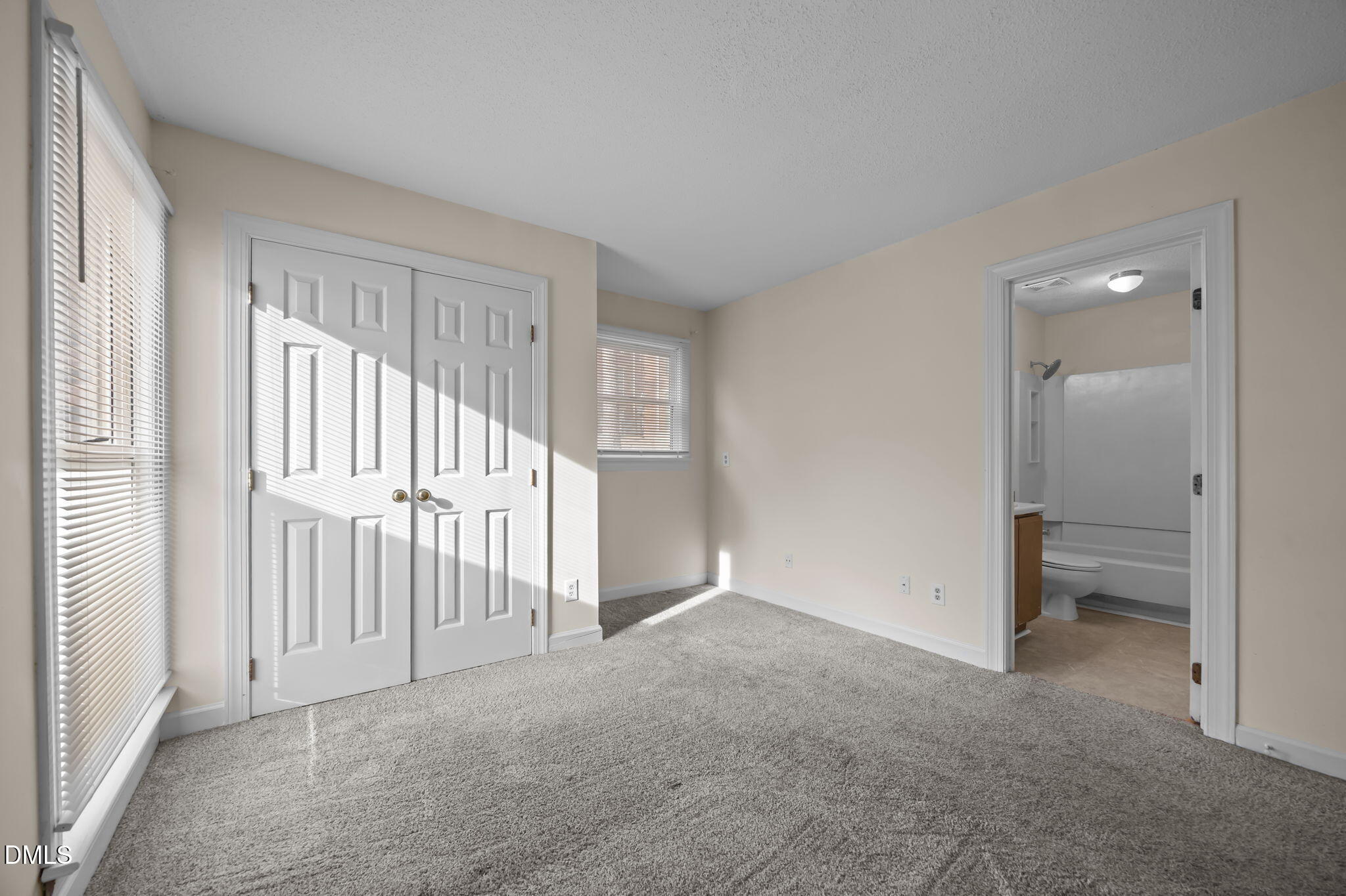 3527 Ivy Commons Drive, Unit 102 Raleigh, NC 27606 - Photo 24 of 33 34-web-or-mls-IMG_1266