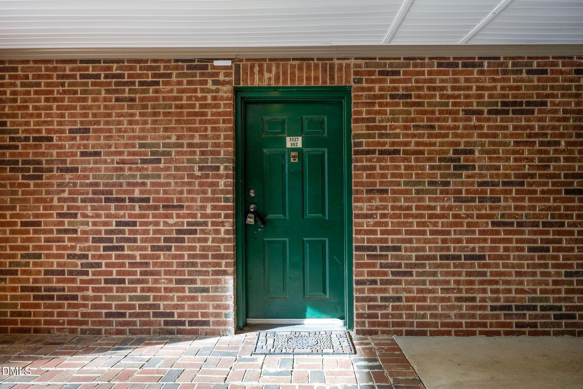 3527 Ivy Commons Drive, Unit 102 Raleigh, NC 27606 - Photo 9 of 33 42-web-or-mls-IMG_1284