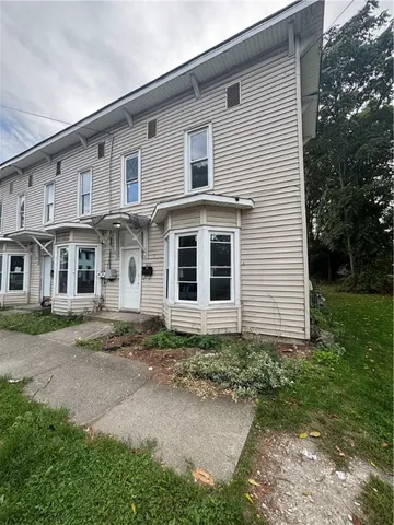 $1,325 | 622 Lewis Street, Unit 622, Elmira, NY 14904