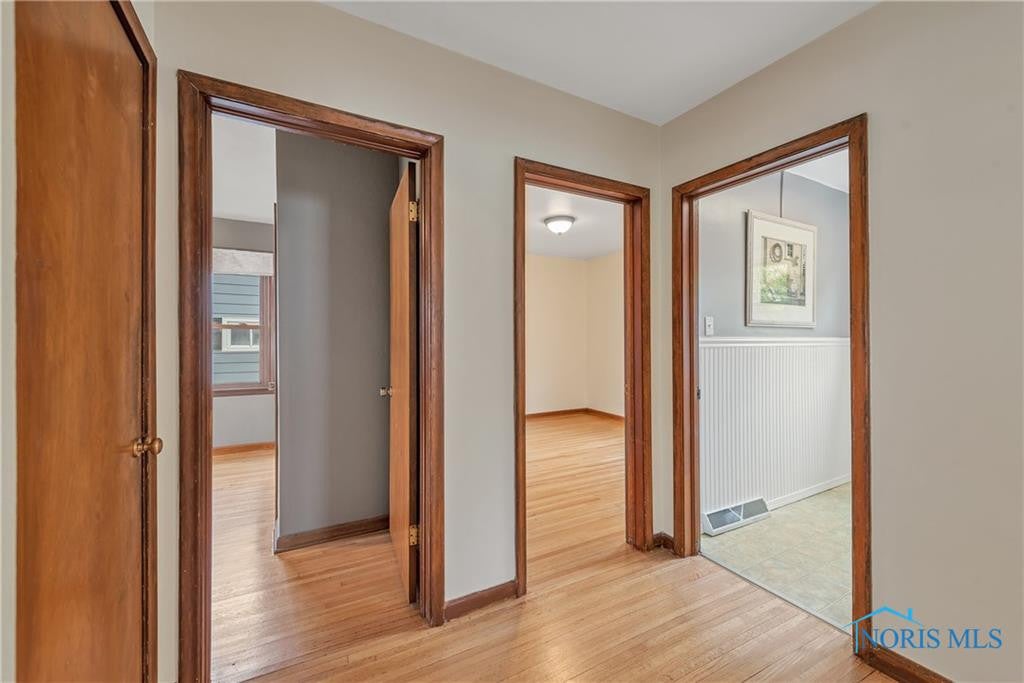 853 Mambrino Road Oregon, OH 43616 - Photo 15 of 32 Gallery Image 15