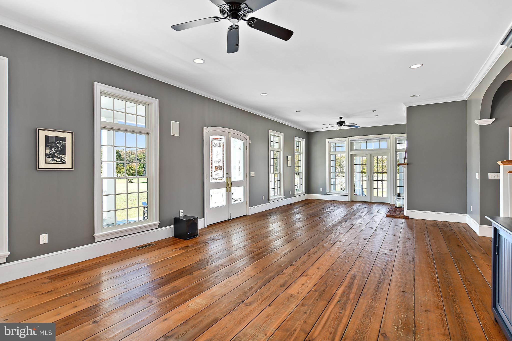 34645 Winding Road Frankford, DE 19945 - Photo 18 of 111 Family room with 10' ceilings and crown molding