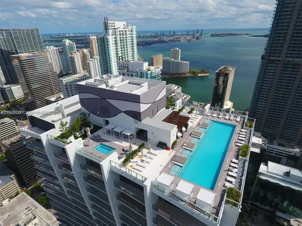 $2,900 | 1010 Brickell Avenue, Unit 1710, Miami, FL 33131