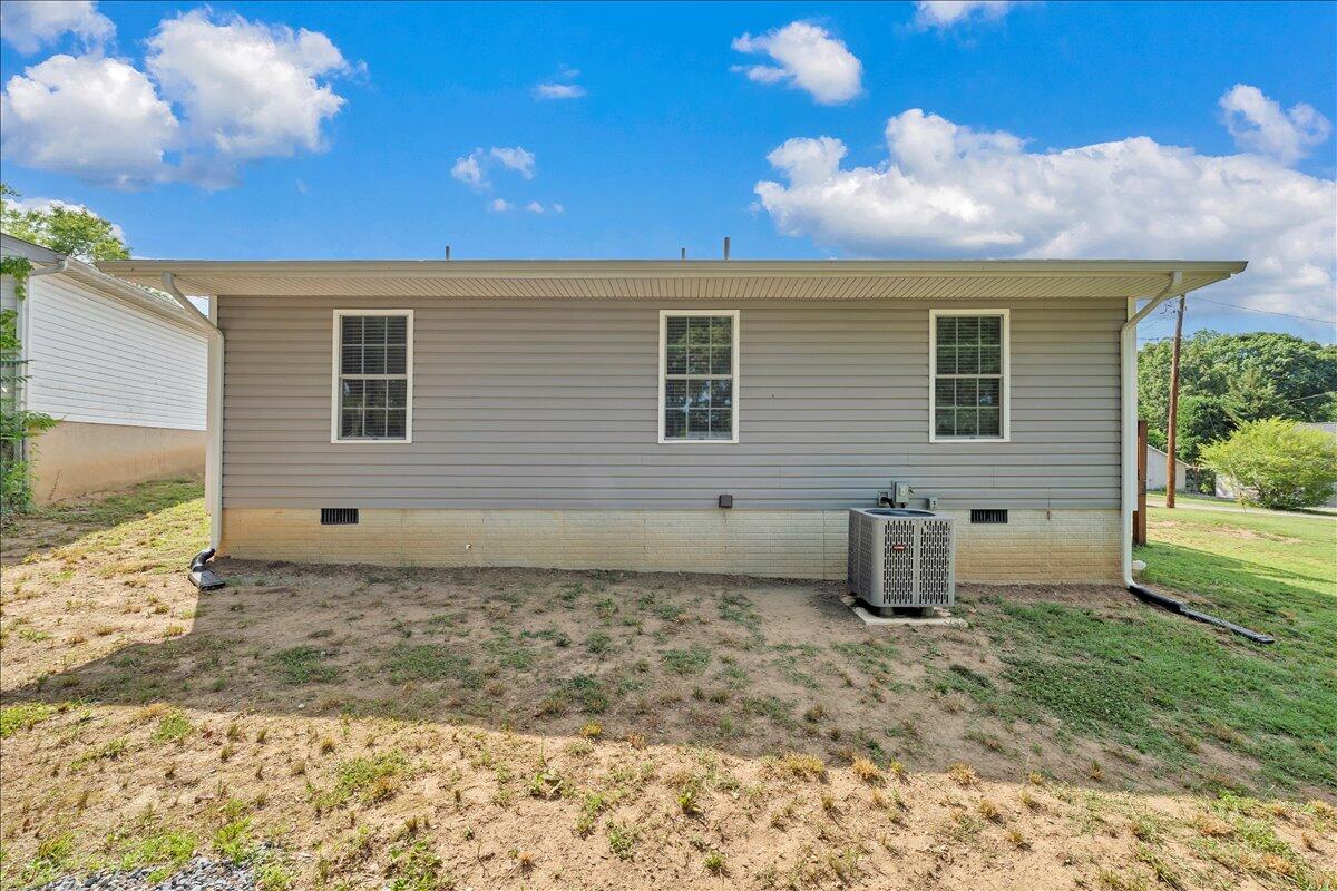 1101 Gearhart Road Southeast Roanoke, VA 24014 - Photo 22 of 24 22-MIB04002-R5