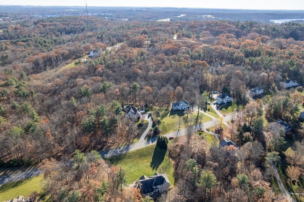 41 Mockingbird Hill Road Windham, NH 03087 - Photo 33 of 36 an aerial view of residential houses with outdoor space and swimming pool