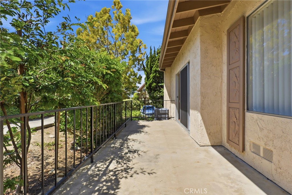 28301 Ridgefalls Court Rancho Palos Verdes, CA 90275 - Photo 14 of 39 Gallery Image 14