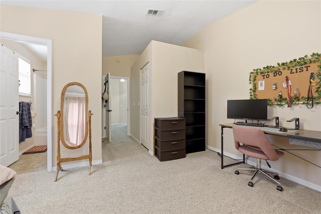 3901 Southwest 20th Avenue, Unit 401 Gainesville, FL 32607 - Photo 14 of 28