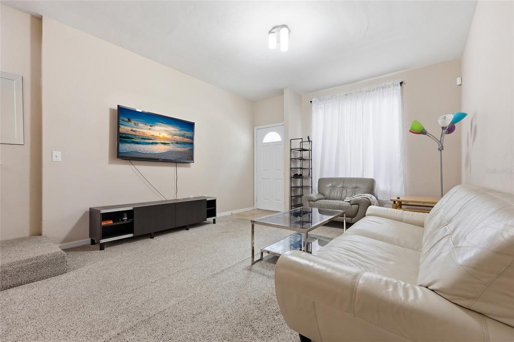 3901 Southwest 20th Avenue, Unit 401 Gainesville, FL 32607 - Photo 6 of 28