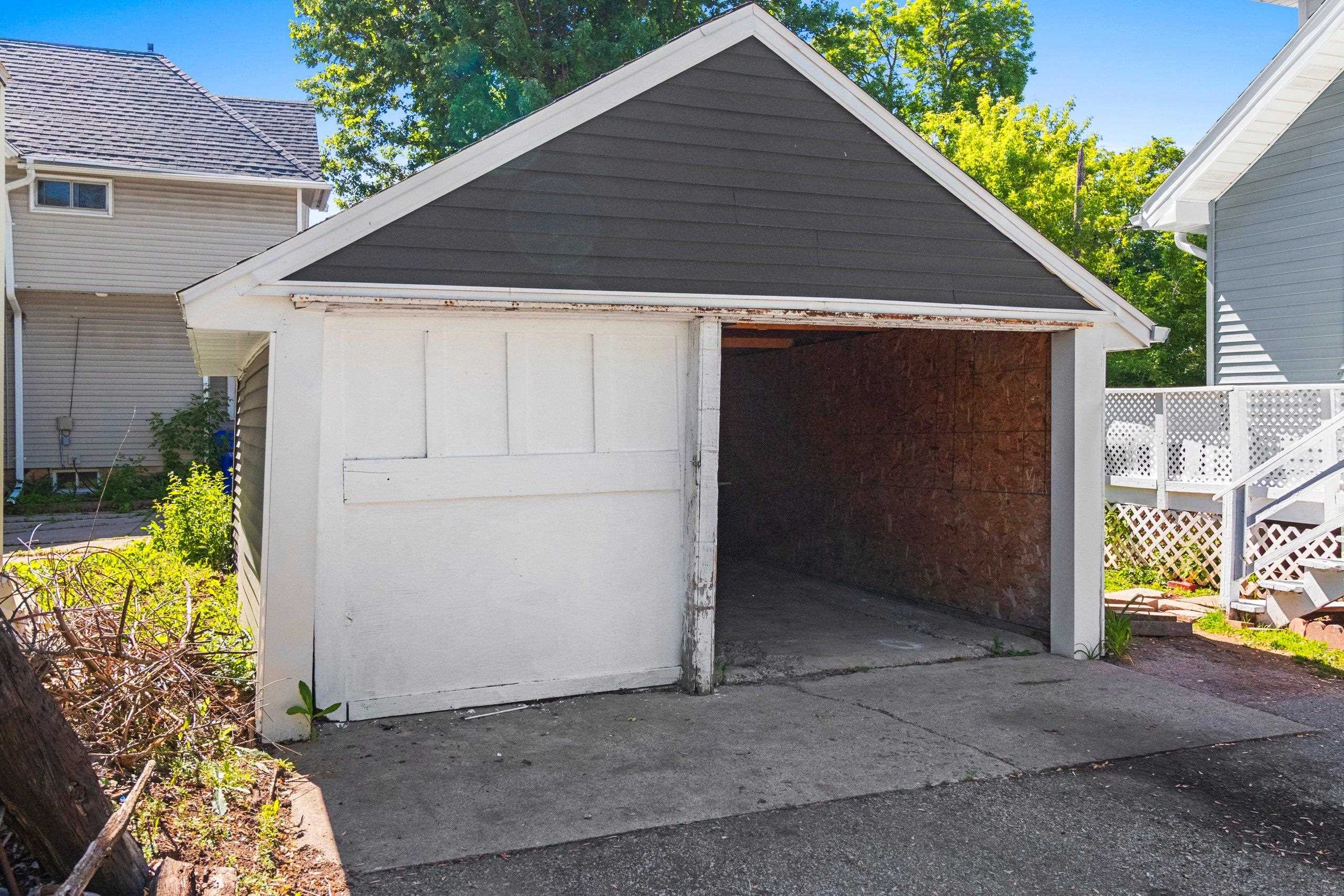 809 North Durkee Street Appleton, WI 54911 - Photo 27 of 31