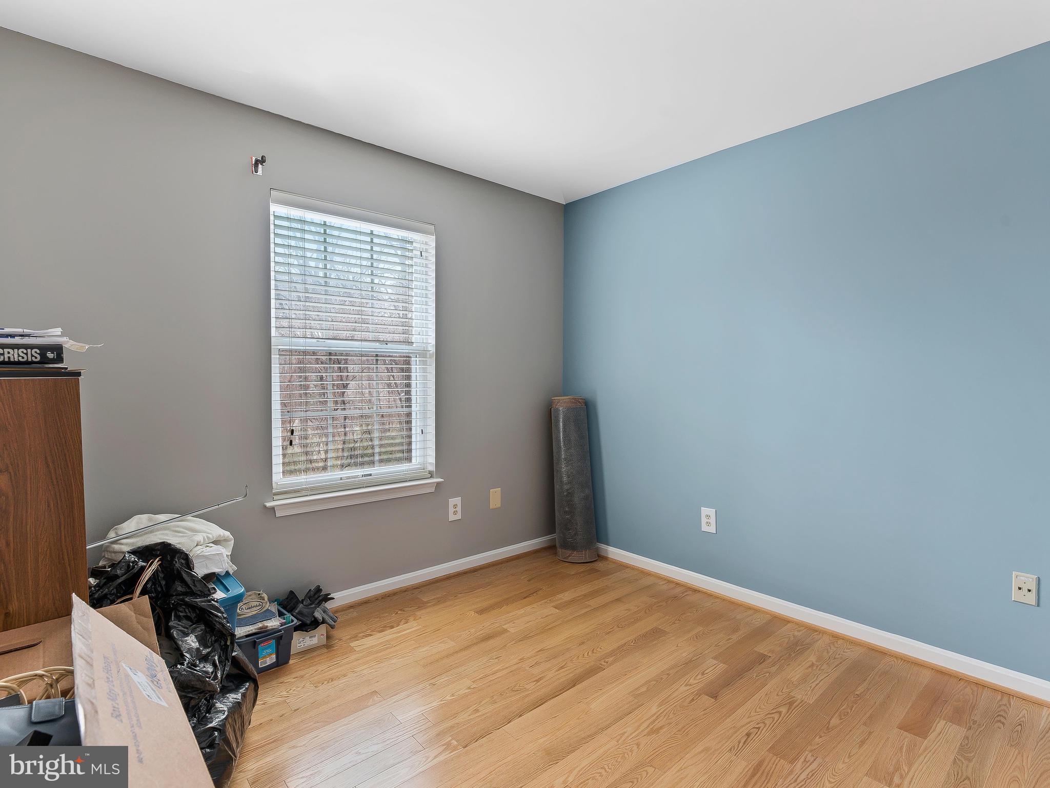1361 Old Water Oak Point Road Pasadena, MD 21122 - Photo 30 of 41 Master bedroom sitting room