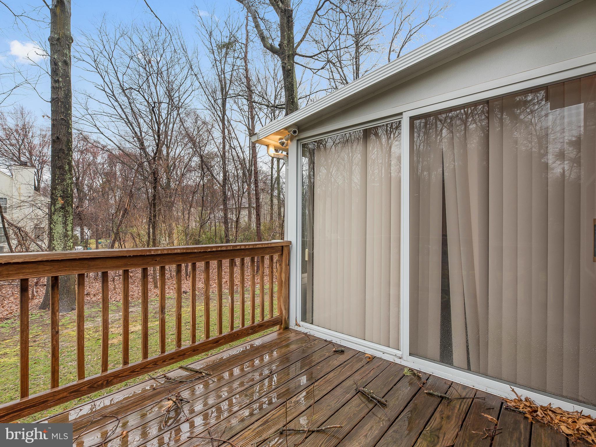 1361 Old Water Oak Point Road Pasadena, MD 21122 - Photo 40 of 41 Outside of sun room