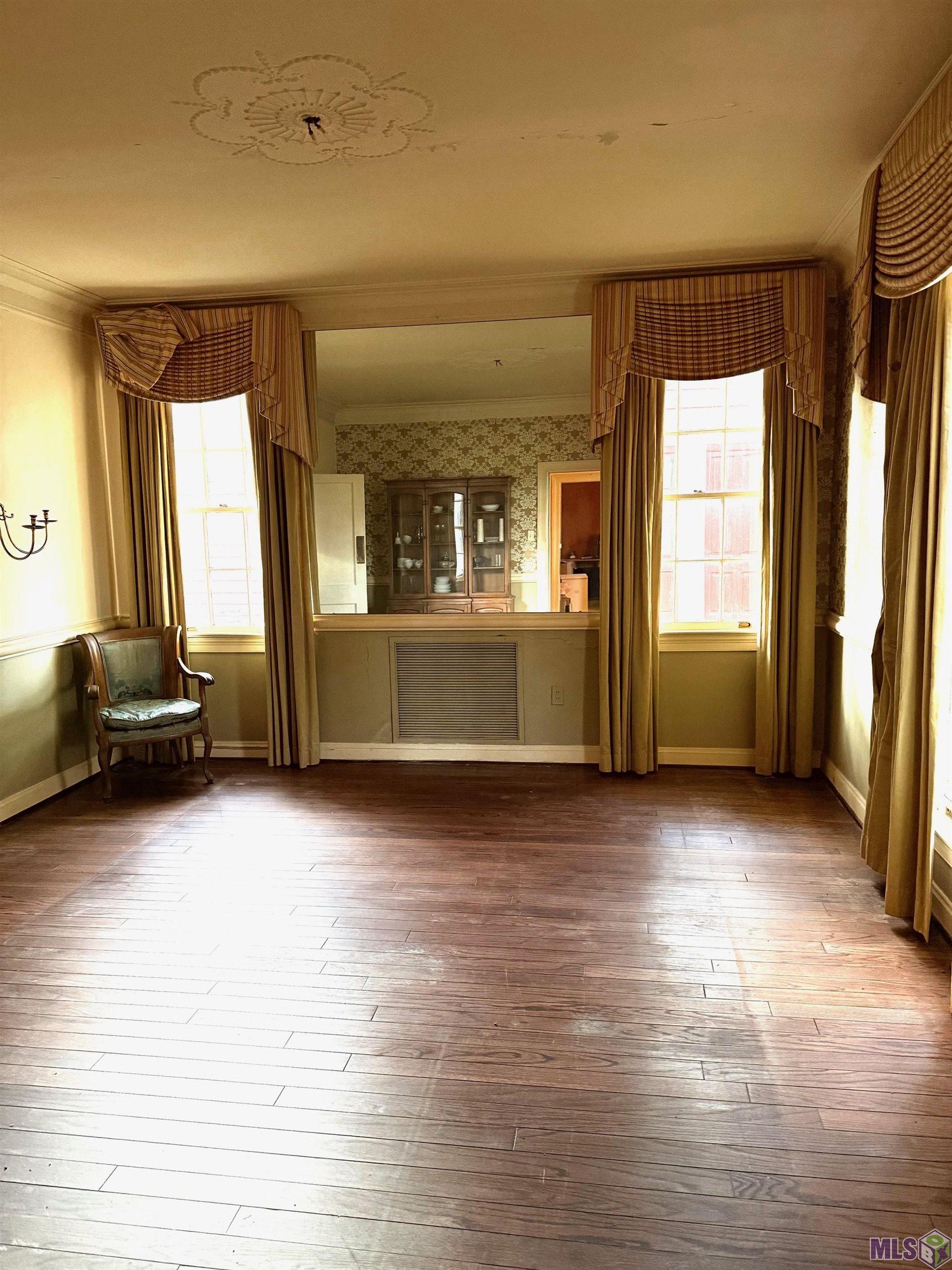 2030 Terrace Avenue Baton Rouge, LA 70806 - Photo 3 of 11