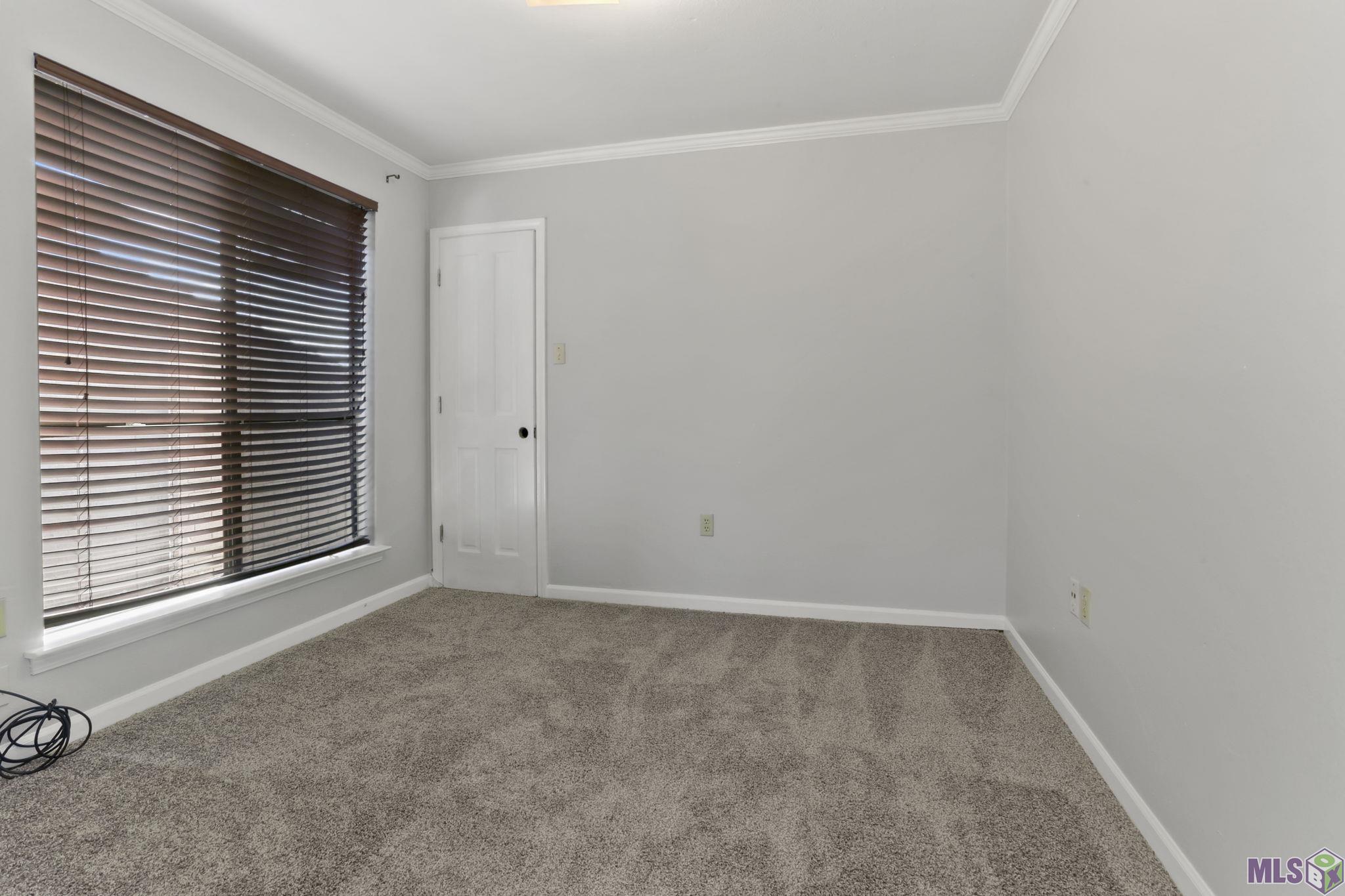 15581 7 Pines Avenue Baton Rouge, LA 70817 - Photo 11 of 19