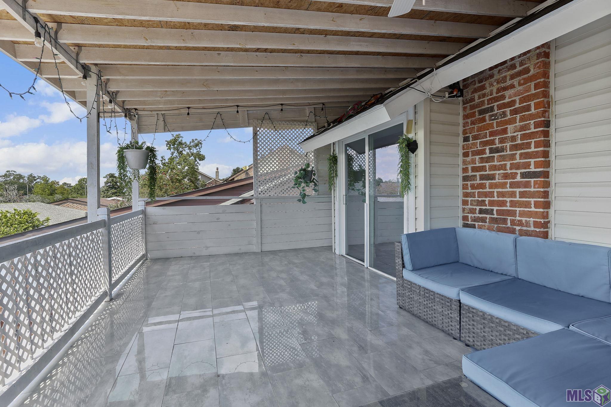 15581 7 Pines Avenue Baton Rouge, LA 70817 - Photo 17 of 19