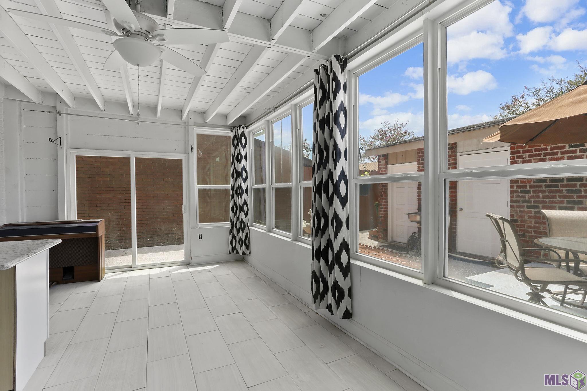 15581 7 Pines Avenue Baton Rouge, LA 70817 - Photo 6 of 19