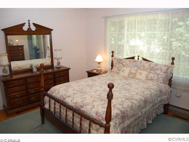 10252 Greglynn Road Richmond, VA 23236 - Photo 11 of 12 Master Bedroom