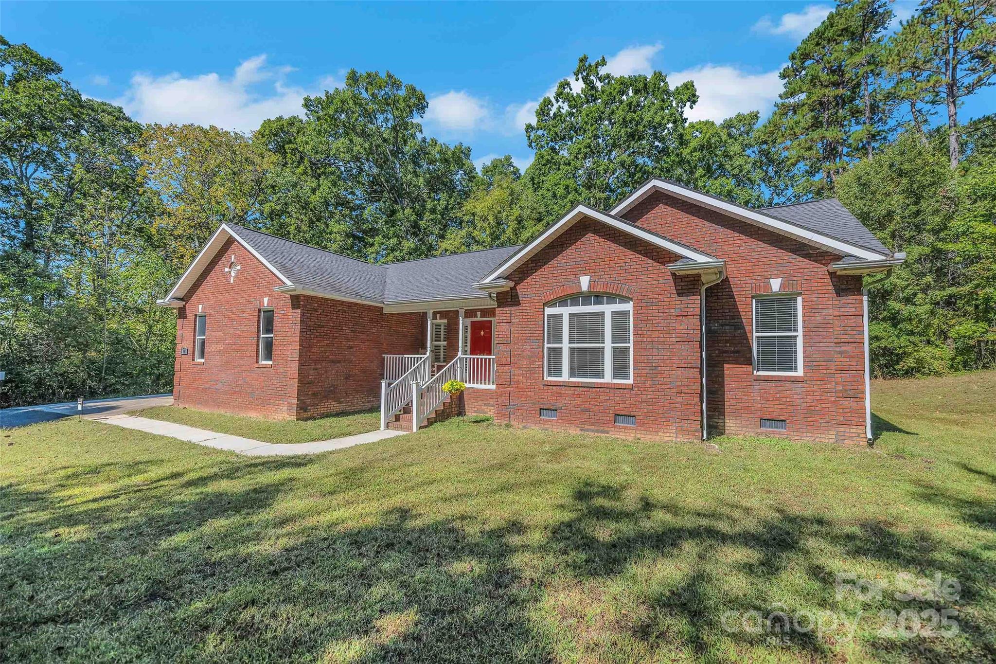 425 Huffstetler Road Gastonia, NC 28056 - Photo 1 of 34 Gallery Image 1