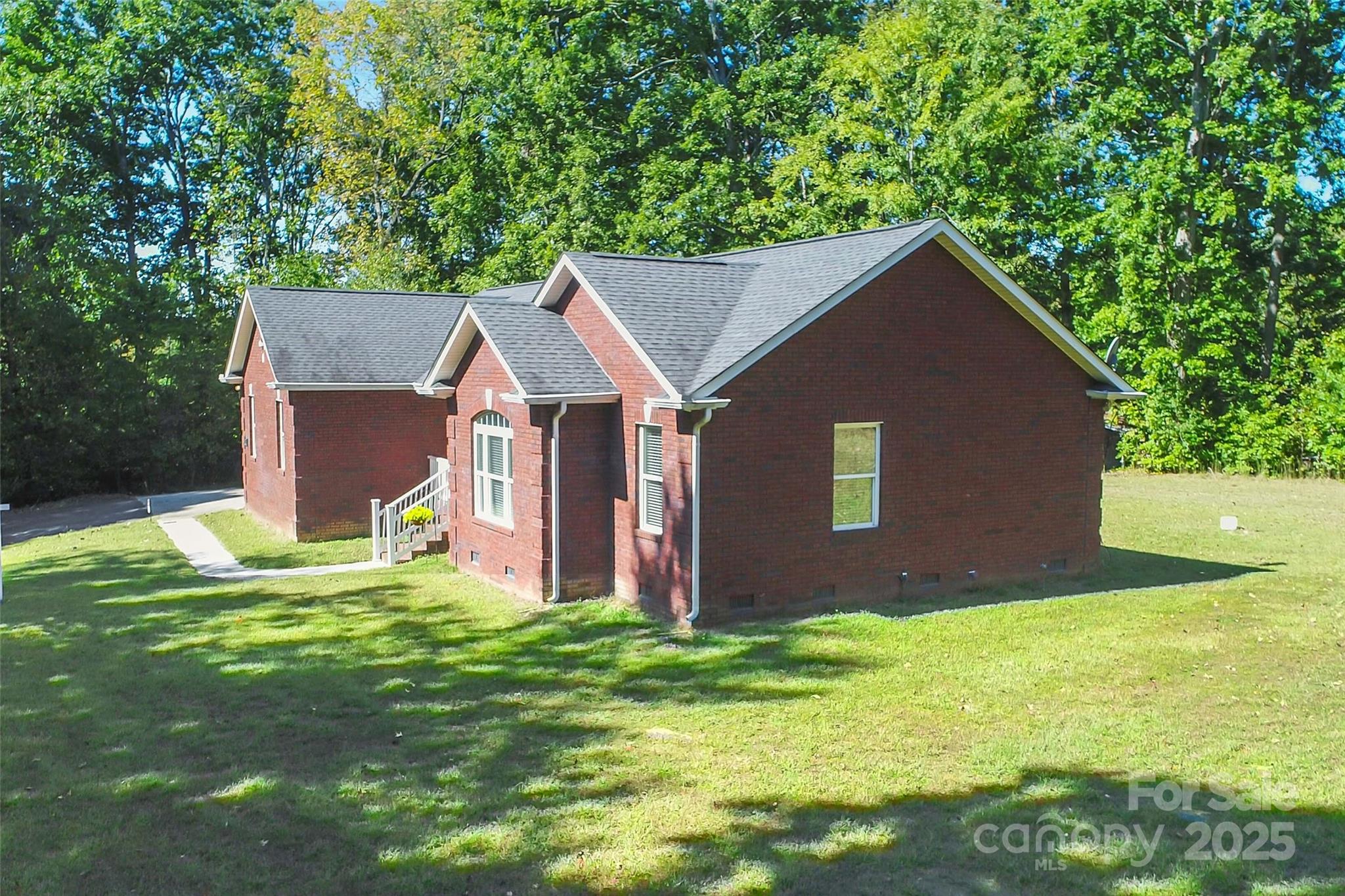 425 Huffstetler Road Gastonia, NC 28056 - Photo 30 of 34 Gallery Image 30
