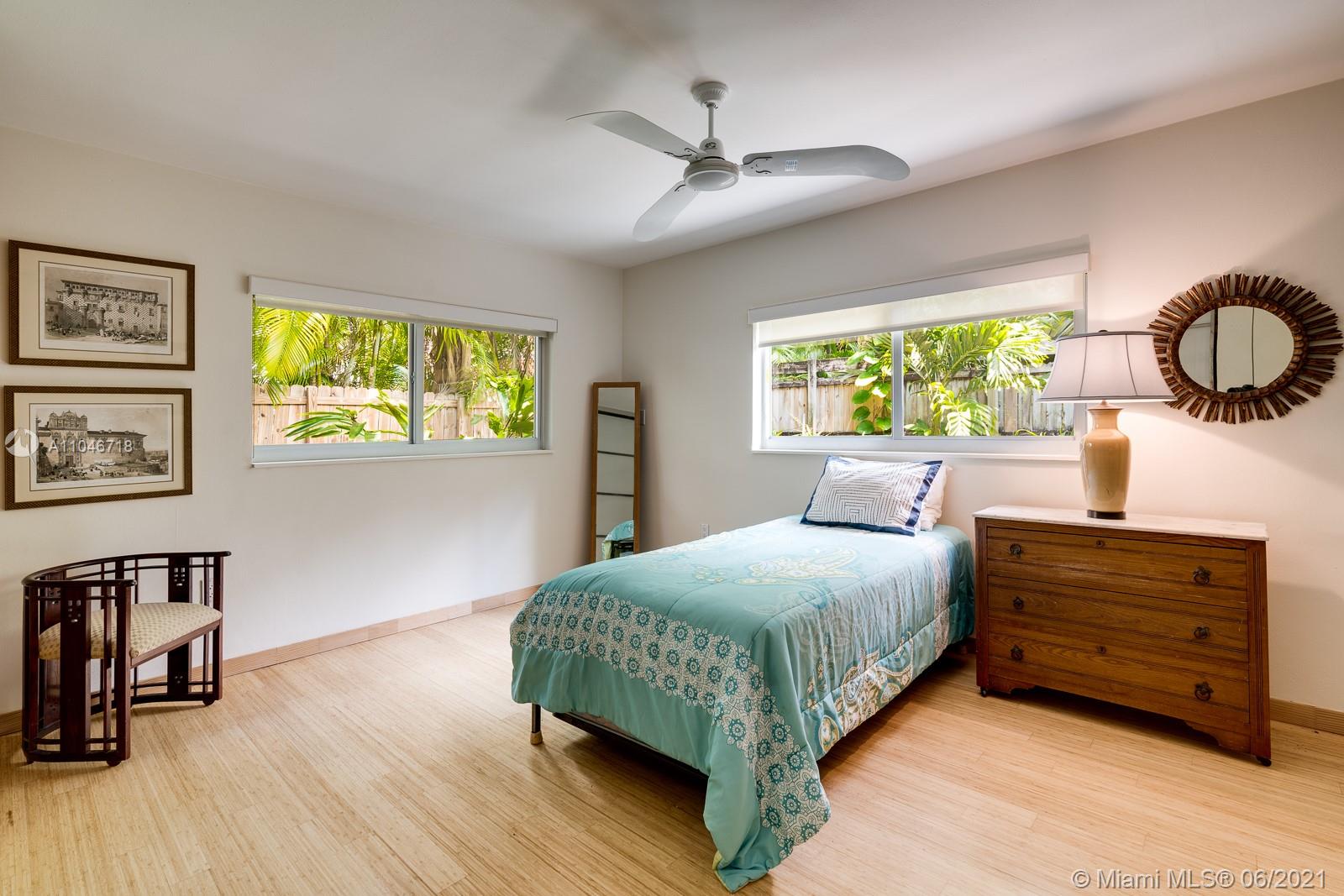 3620 Solana Road Miami, FL 33133 - Photo 19 of 26