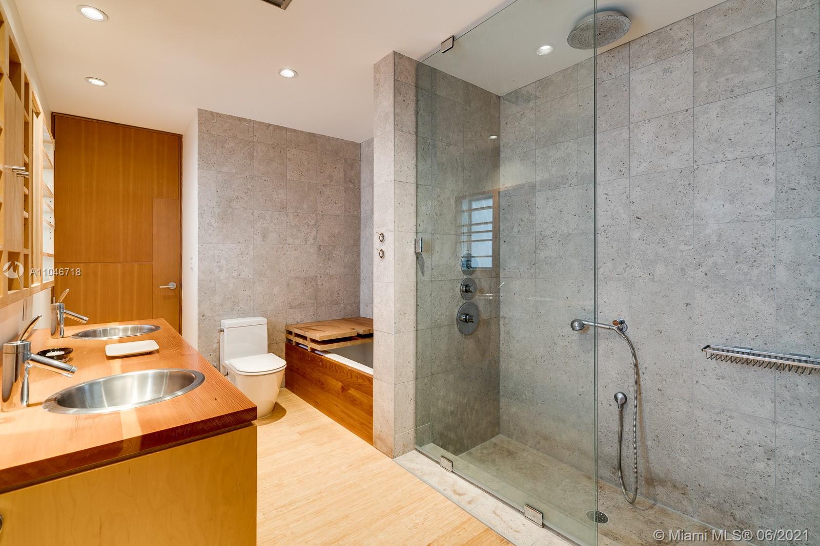 3620 Solana Road Miami, FL 33133 - Photo 20 of 26