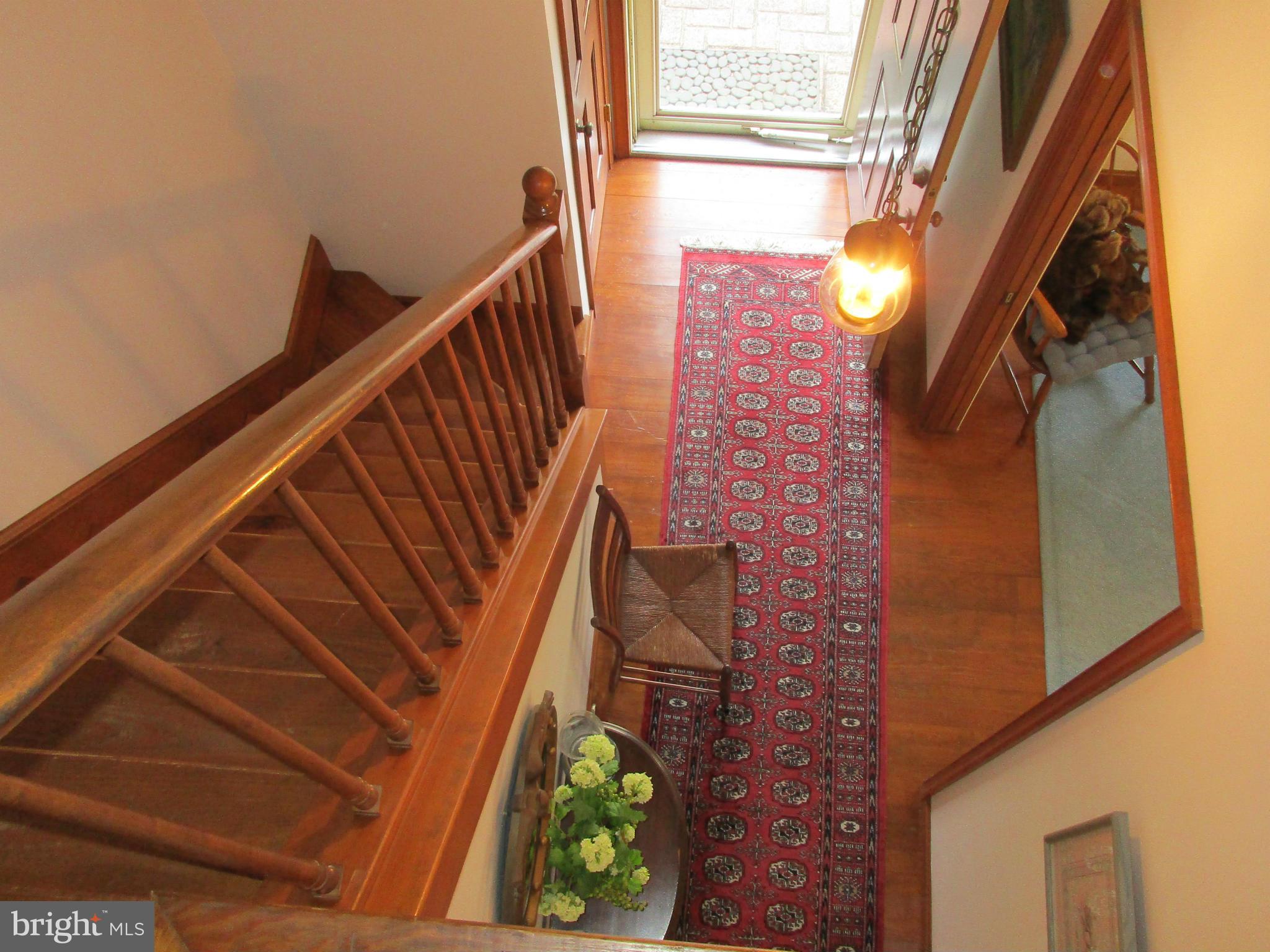 204 Birch Run Road Chestertown, MD 21620 - Photo 8 of 29 Stairwell