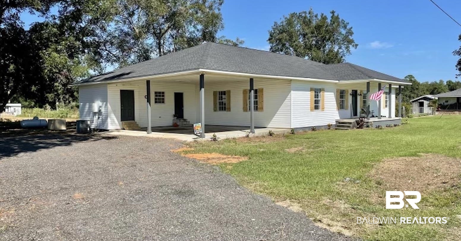 1649 McCullough Road Atmore, AL 36502 - Photo 4 of 39