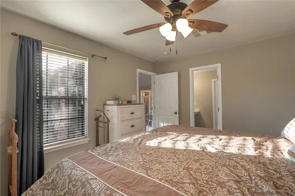 $329,500 | 106 North Hills Circle, Franklin, TX 77856