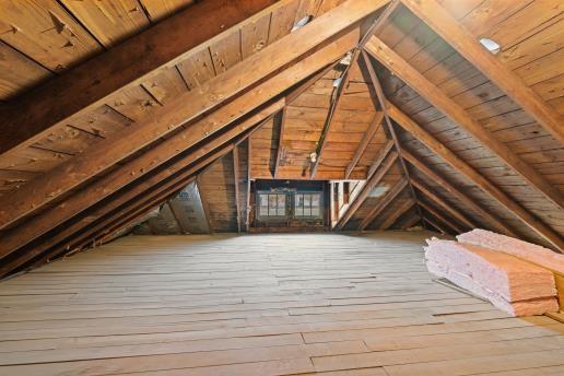 1611 Roemer Boulevard Farrell, PA 16121 - Photo 21 of 35 a view of wooden building