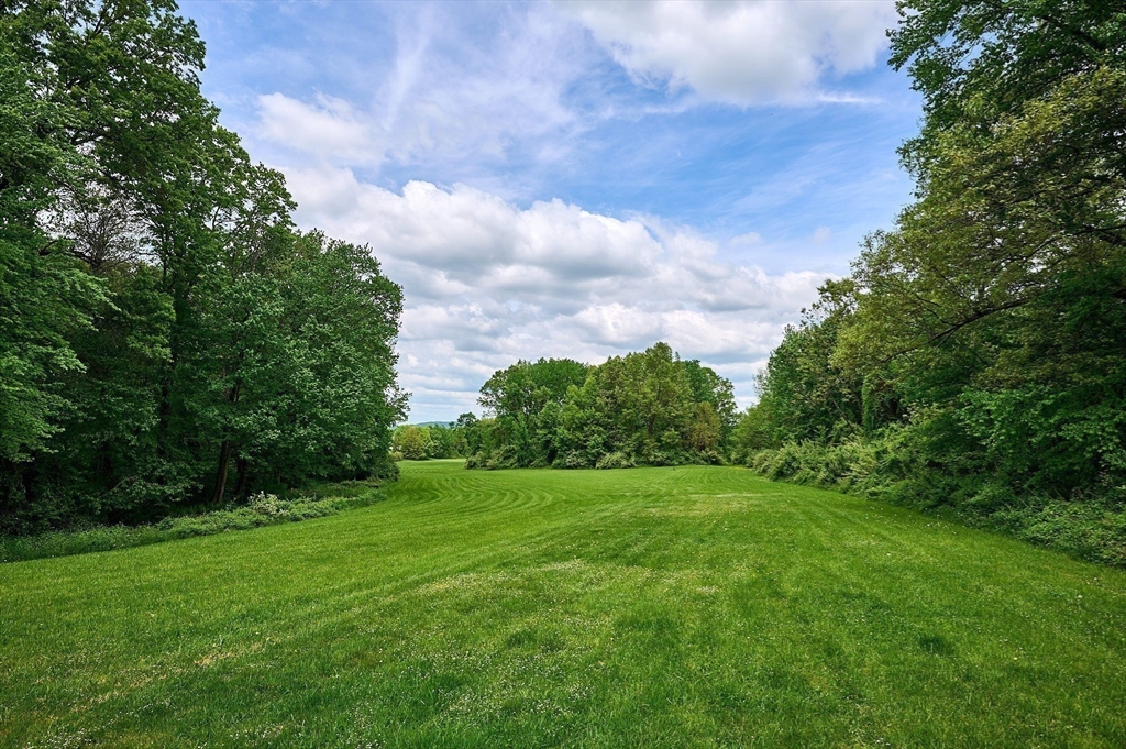 100 Chmura Road Hadley, MA 01035 - Photo 5 of 41 Gallery Image 5