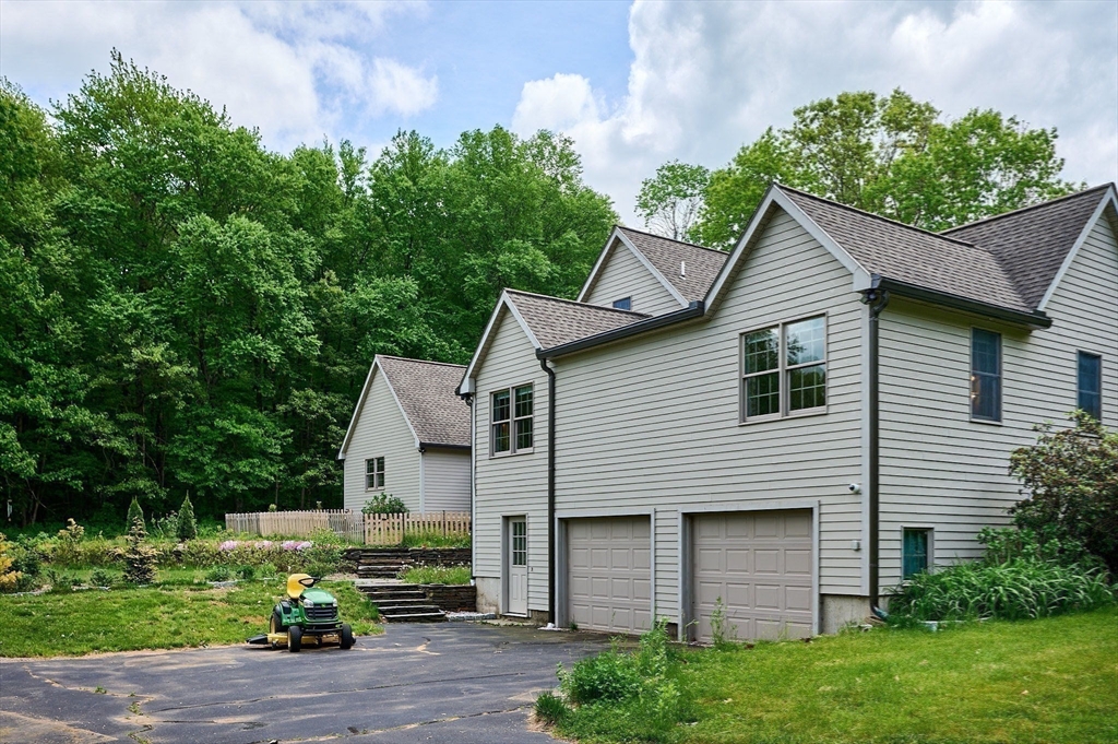 100 Chmura Road Hadley, MA 01035 - Photo 7 of 41 Gallery Image 7