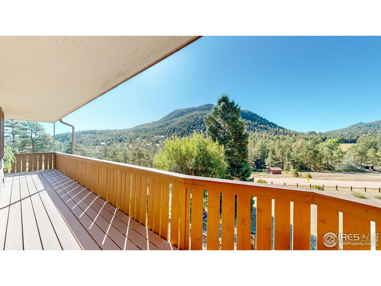 56 Algonquin Road Lyons, CO 80540 - Photo 4 of 40 Deck