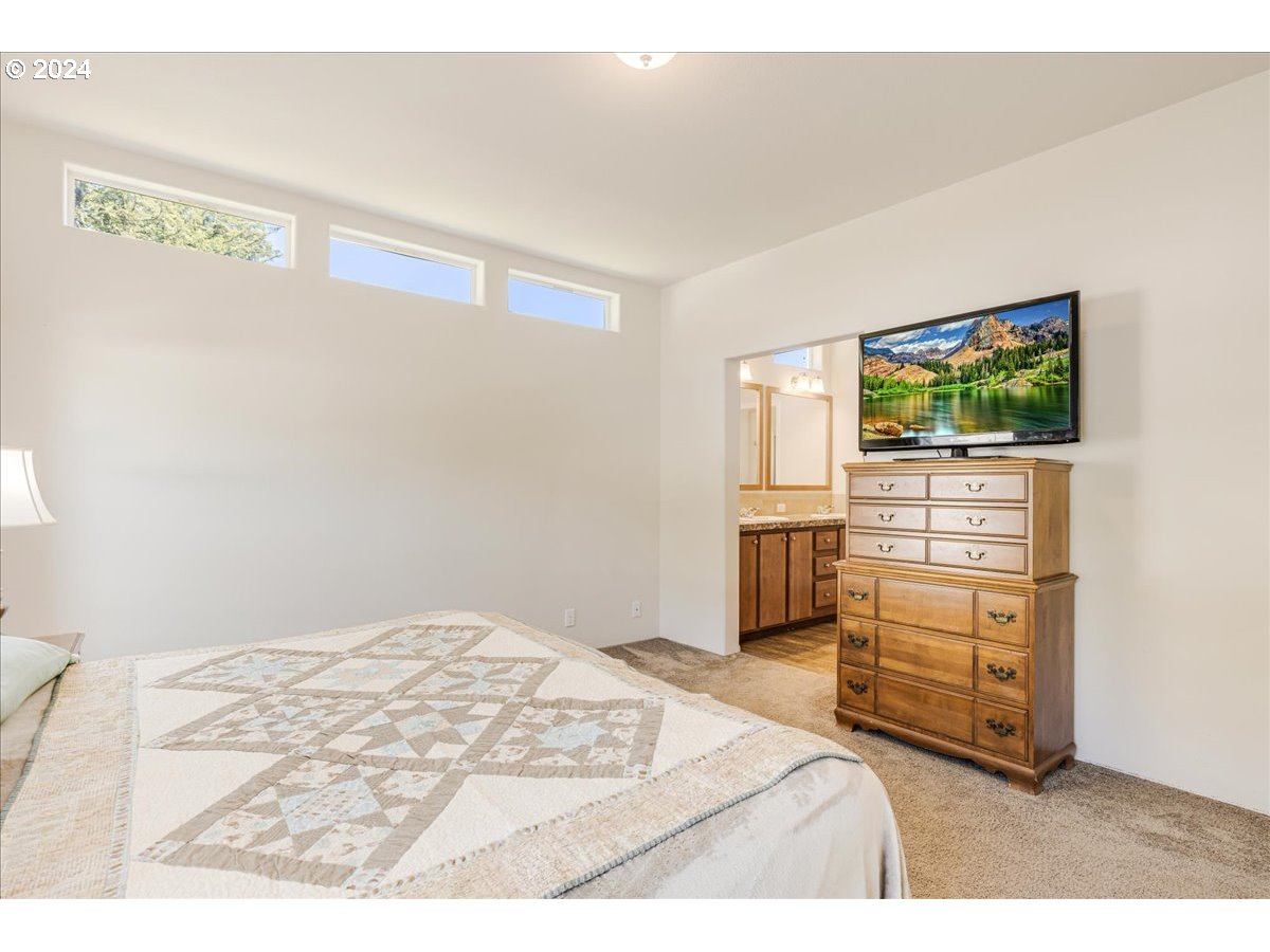38203 Southeast Porter Road Estacada, OR 97023 - Photo 30 of 48 Gallery Image 30