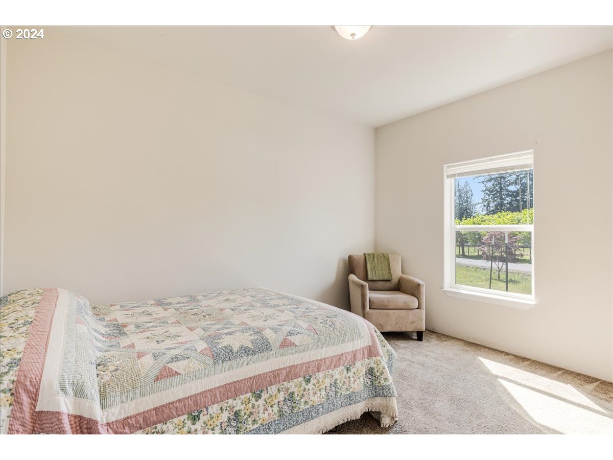 38203 Southeast Porter Road Estacada, OR 97023 - Photo 32 of 48 Gallery Image 32