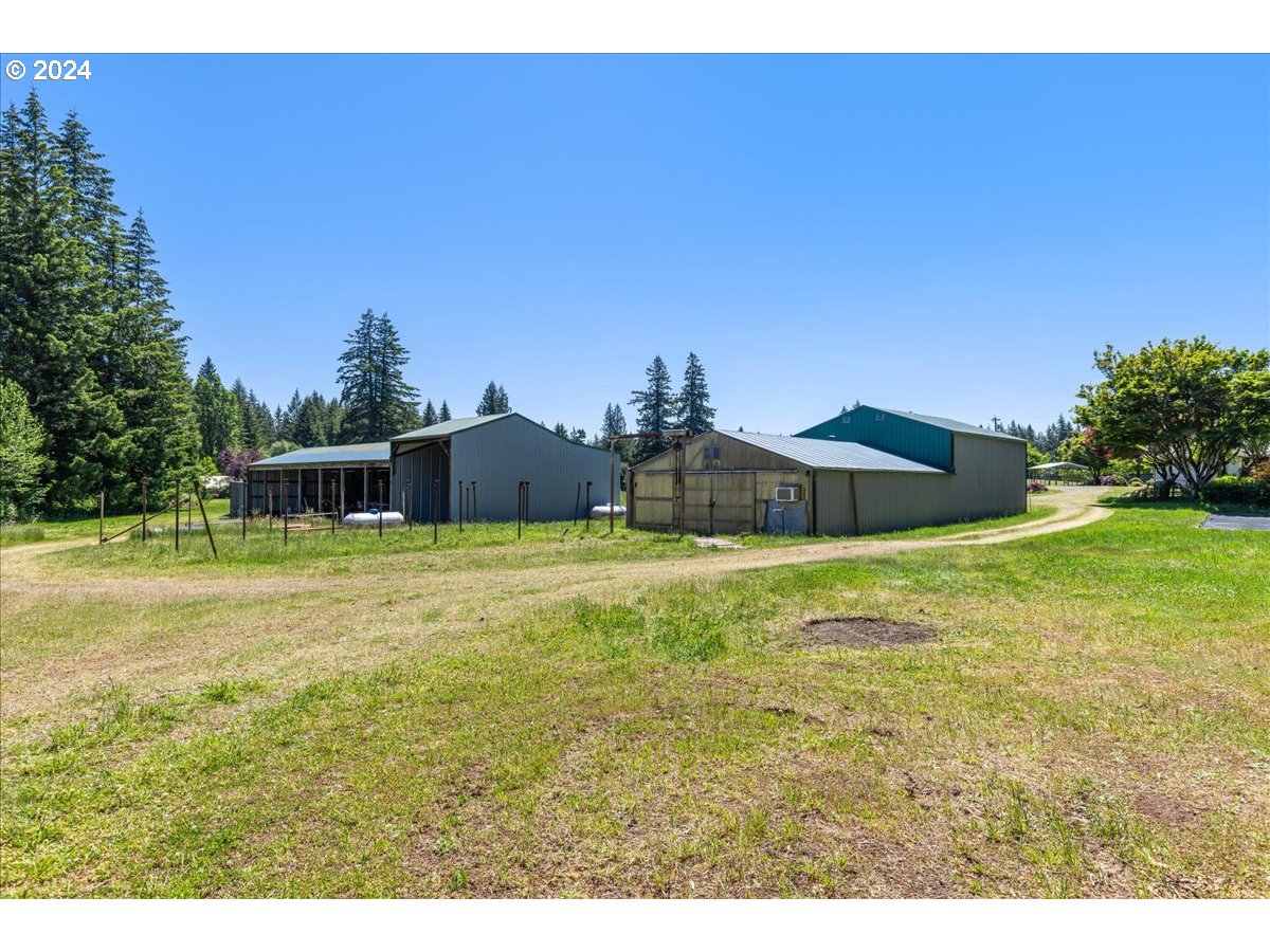 38203 Southeast Porter Road Estacada, OR 97023 - Photo 39 of 48 Gallery Image 39